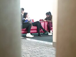 Teini etsii karvaiset pillut mukavuutta saa lesbo naida kanssa milf